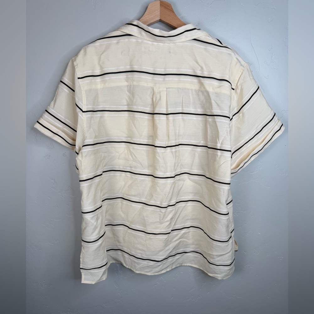 Ralph Lauren Striped Short Sleeve Camp Shirt Dressy Button-Down Shirt Women’s XL - Picture 4 of 9